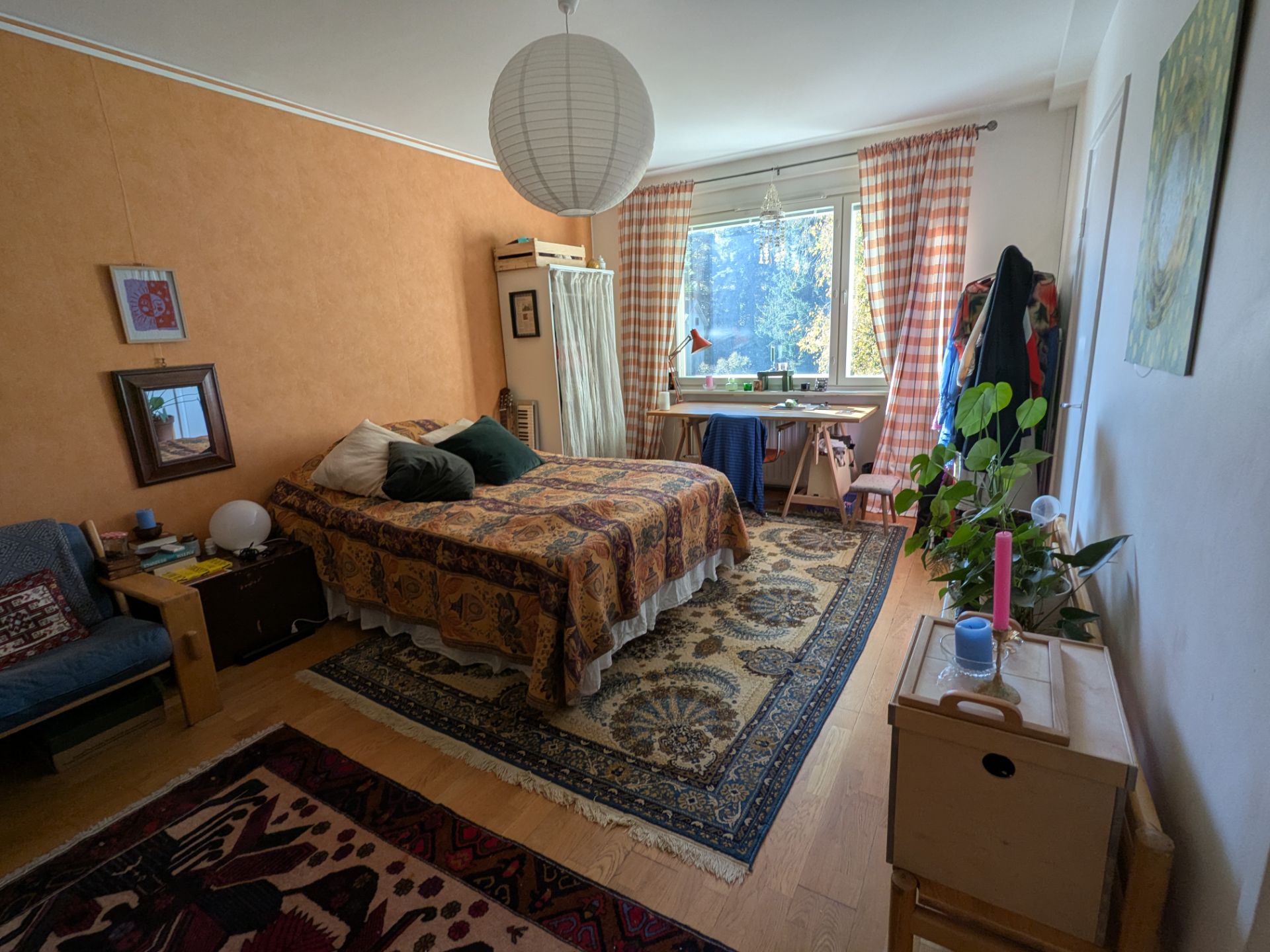 Annetaan vuokralle 20 m² huone kaksiosta.